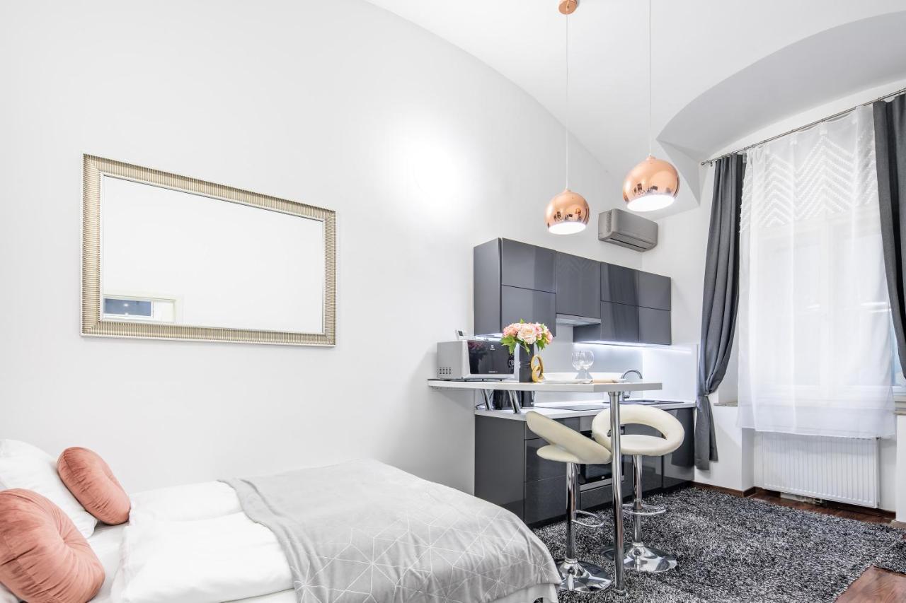 Melody Meadow Apartment Βουδαπέστη Εξωτερικό φωτογραφία